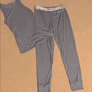 Calvin Klein 2 piece sleepwear set